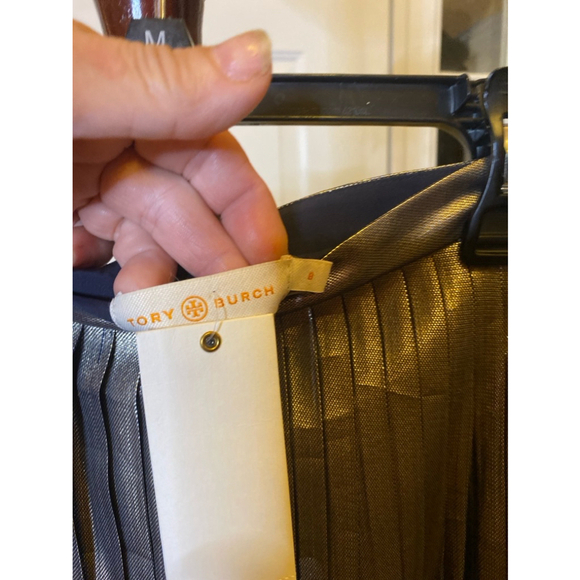 Tory Burch gold metallic & silk pleated skirt size 8 - Picture 5 of 6
